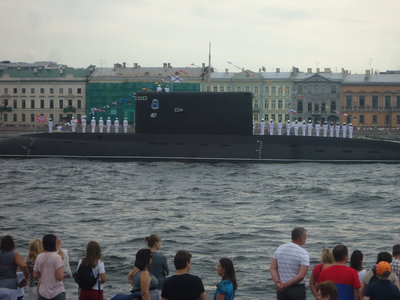 А это дизель-электрическая подводная лодка «Дмитров»