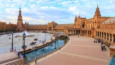 17-Plaza_of_Spain_Seville-e1561234468466.jpg