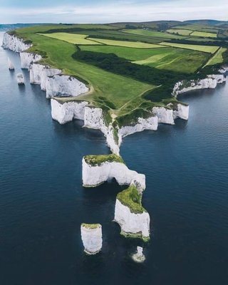 CDA72C69-E6B9-4F5A-9D5C-230A7E79ECE6.jpeg
